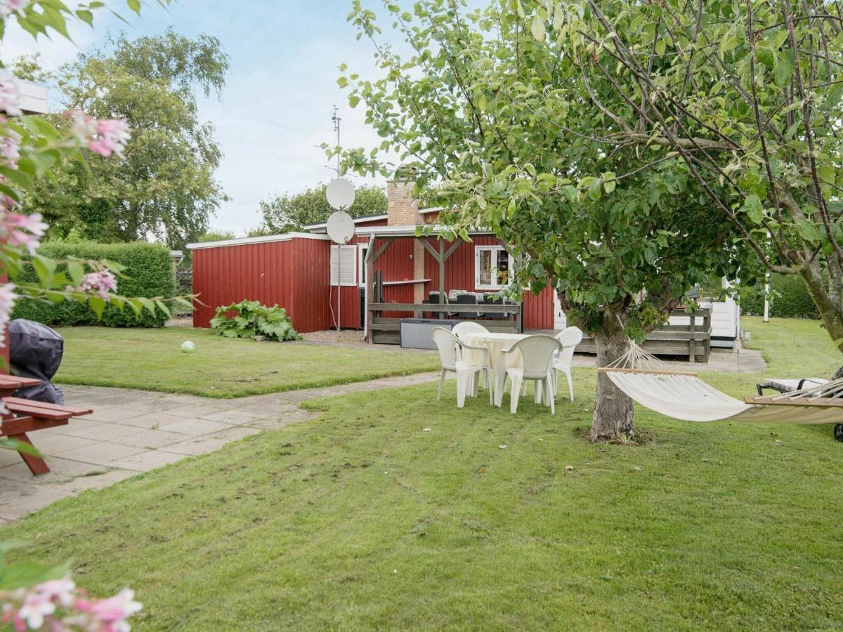4 Person Holiday Home In Haderslev Esterno foto