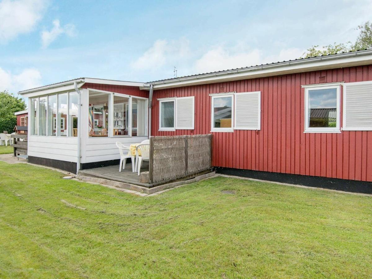 4 Person Holiday Home In Haderslev Esterno foto